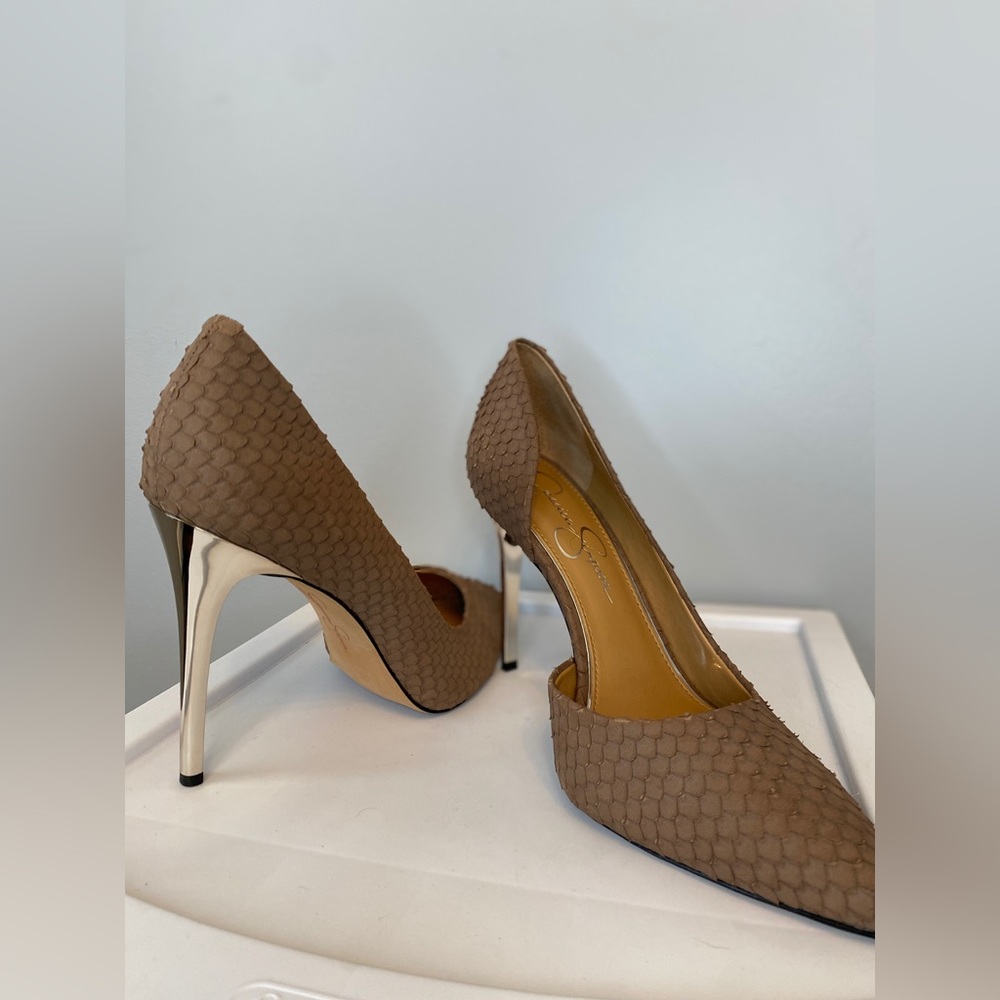 JESSICA SIMPSON PUMPS